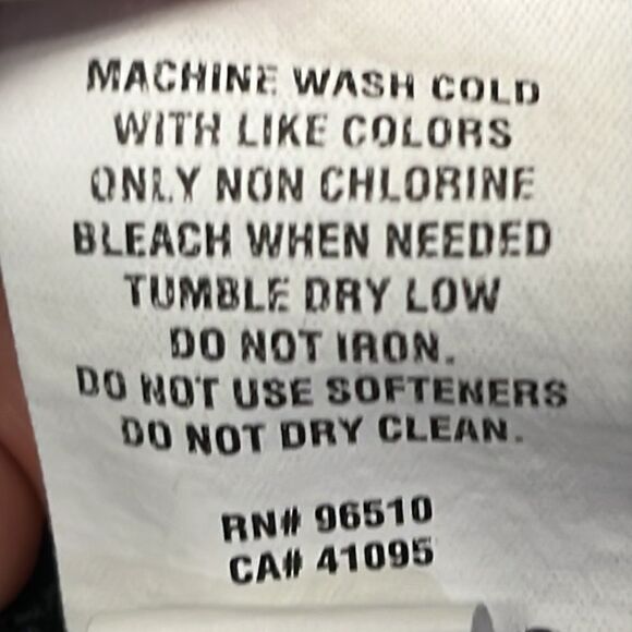 Under Armour Compression HeatGear Abstract Striped and Camo Cropped Legging- Sm - Picture 8 of 9